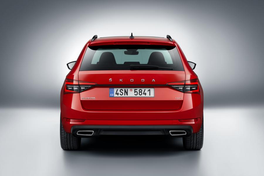  Skoda Superb Combi 4x4 SportLine 2019 года  (WW) (фото 3 из 6)